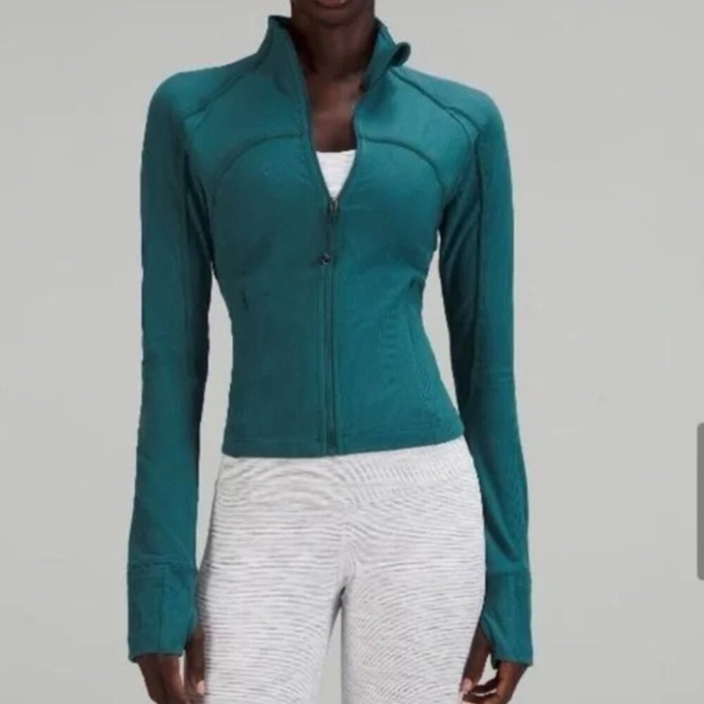Lululemon Cropped Define Jacket Ribbed Nulu Size 4